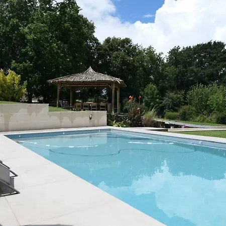 Villa Alba. Piscine Grand Jardin Hauts De Bordeaux Carignan-de-Bordeaux Exterior photo